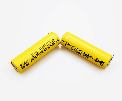 PVC amarelo recarregável AA600mAh da bateria do CD do Ni de 16.6g 1,2 V